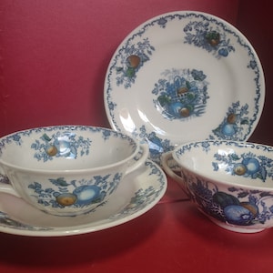 Masons Fruit Basket Patent Ironstone Made In England Permanent Detergent Blue Soup Bowl With Handles, Two Available