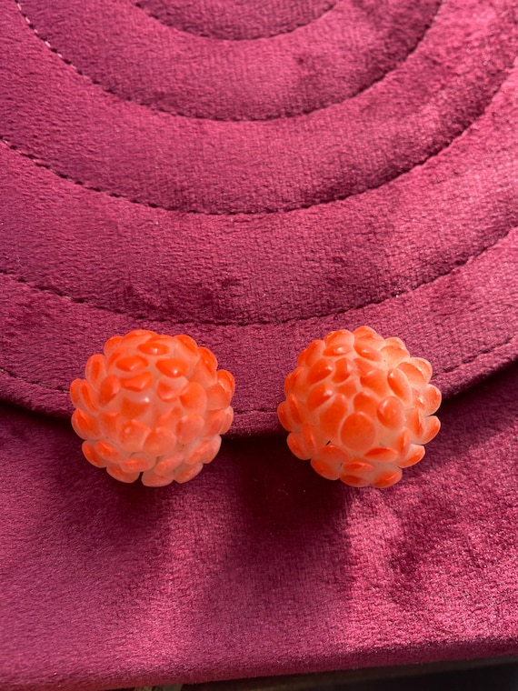 Boucles D'oreille Clips Vintage Fleur Orange Plastique - Neuf Sans Emballage