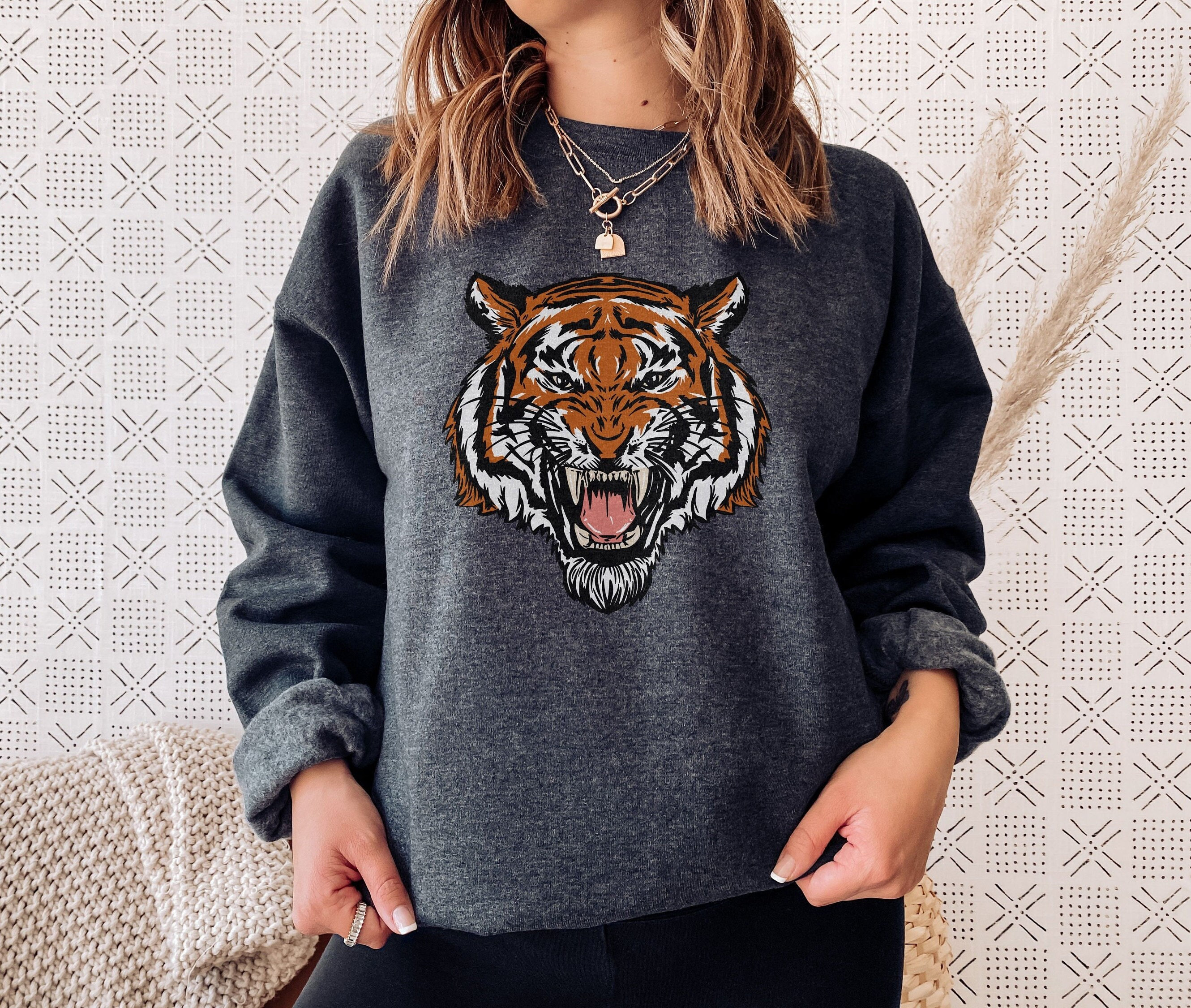 Vintage Tiger Sweatshirt Tiger Sweater Tiger Face Shirt Animal