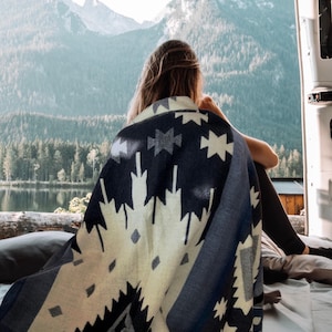Alpaca Blanket | Reversible Soft Native Blanket | Alpaca Wool Blanket | Queen  or Throw Size Blanket | Ecuador/ (Ocean Blue)/Handmade/Gift