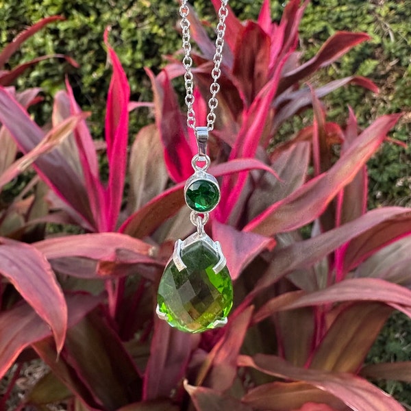 Faux Faceted Peridot Pendant Green Peridot Necklace Man Made Crystal Green Gem Pendant