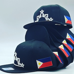 Gorra snapback poco común con bandera filipina, 3 estrellas y sol cosidos abullonados