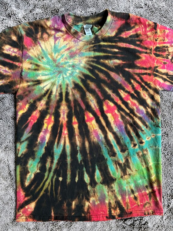 Medium Reverse Tie Dye T shirt Bleach Dyed Shirt Adult Medium