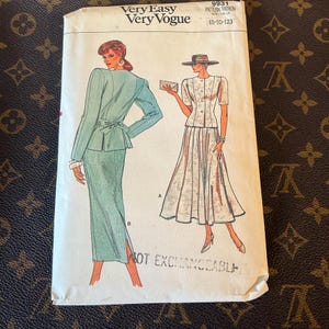 Vintage Vogue 9931 Pattern – Misses Jacket & Skirt – Size 8 10 12 – 1980s Vogue Pattern UNCUT