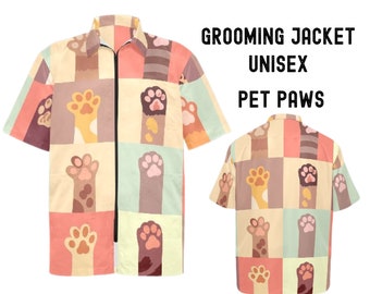 Pet Paws Grooming Jacket, Paw Print Zip Front Dog Cat Foot Collage, Colored Pet Feet Scrub Top Zip Up Tunic, Oversize Groomer Shirt Apron