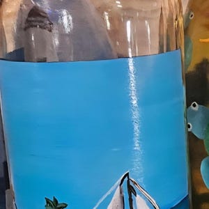 Bottiglia di vino dipinta a mano con luci a led