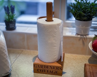 Portarrollos de cocina de roble macizo personalizado, independiente, porta rollos de papel de cocina, porta rollos de cocina de madera, regalo de madera hecho a mano.