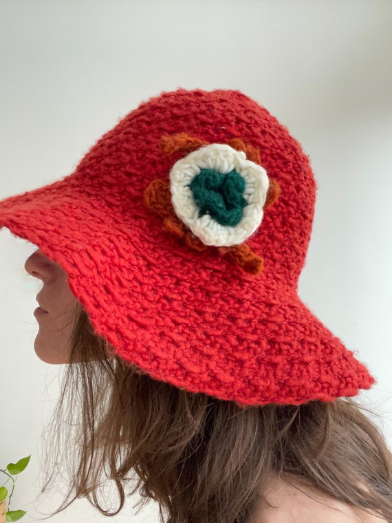 Red 1970s bucket hat with organic form - image 4