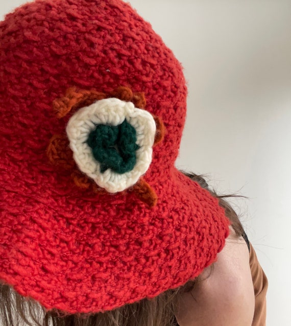 Red 1970s bucket hat with organic form - image 6