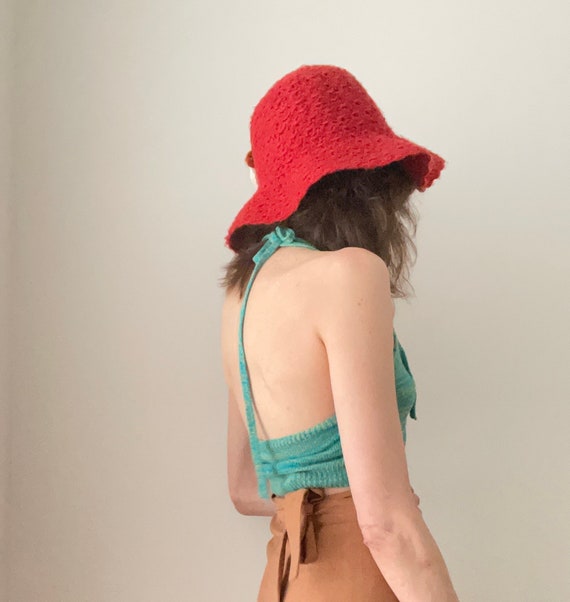 Red 1970s bucket hat with organic form - image 2