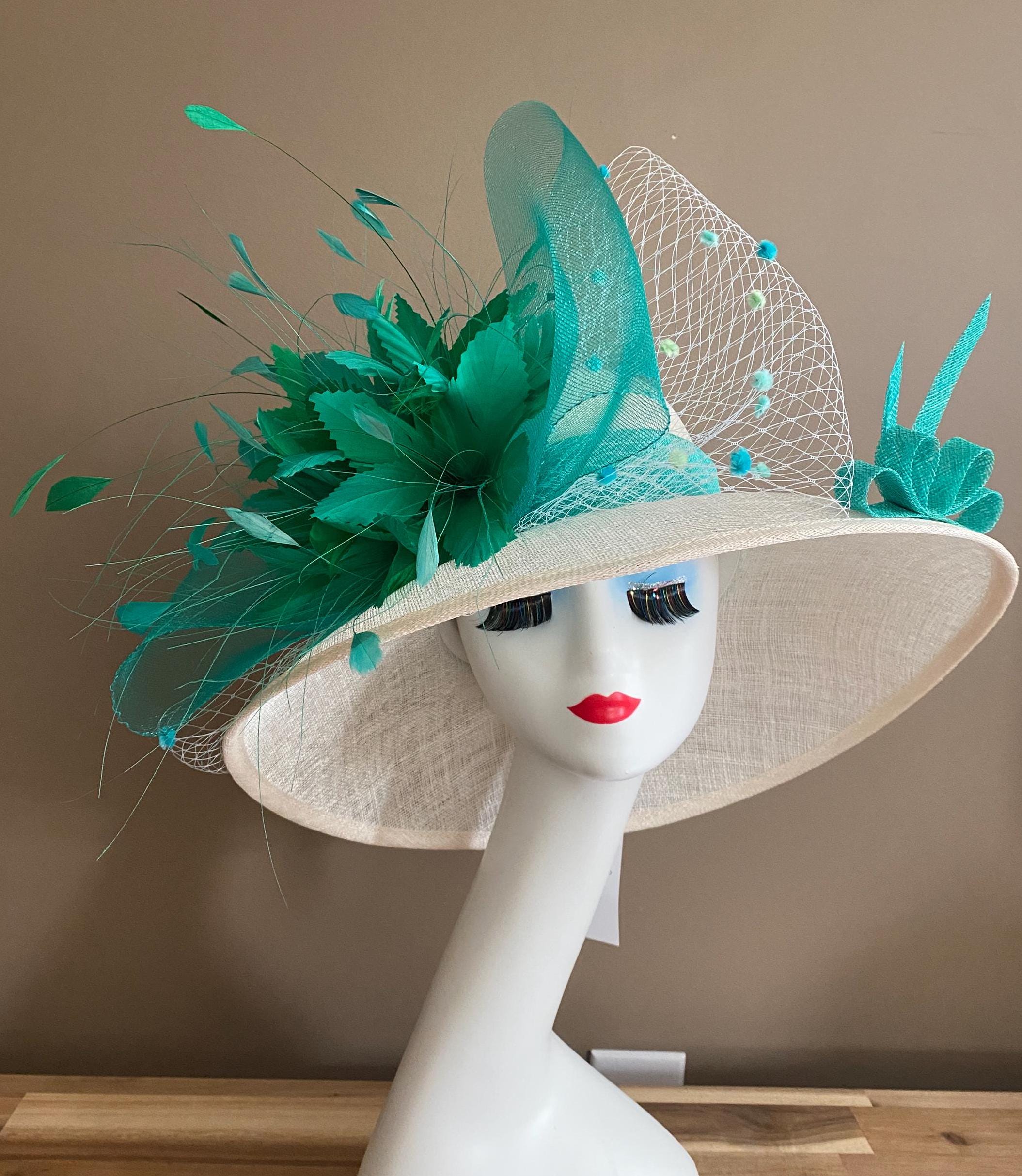 Ivory Sinamay Derby Hat(g3): Green Feather Flowers, Wide  display picture 1