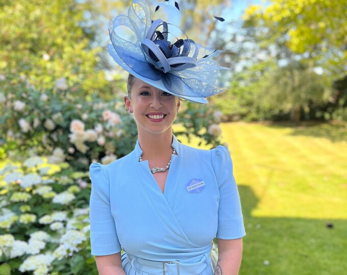 FA3422 Marguerite-Silver Church Fascinator