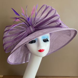 Lavender Sinamay Derby Hat: Wide Brim, Purple Bow & Peacock Feathers