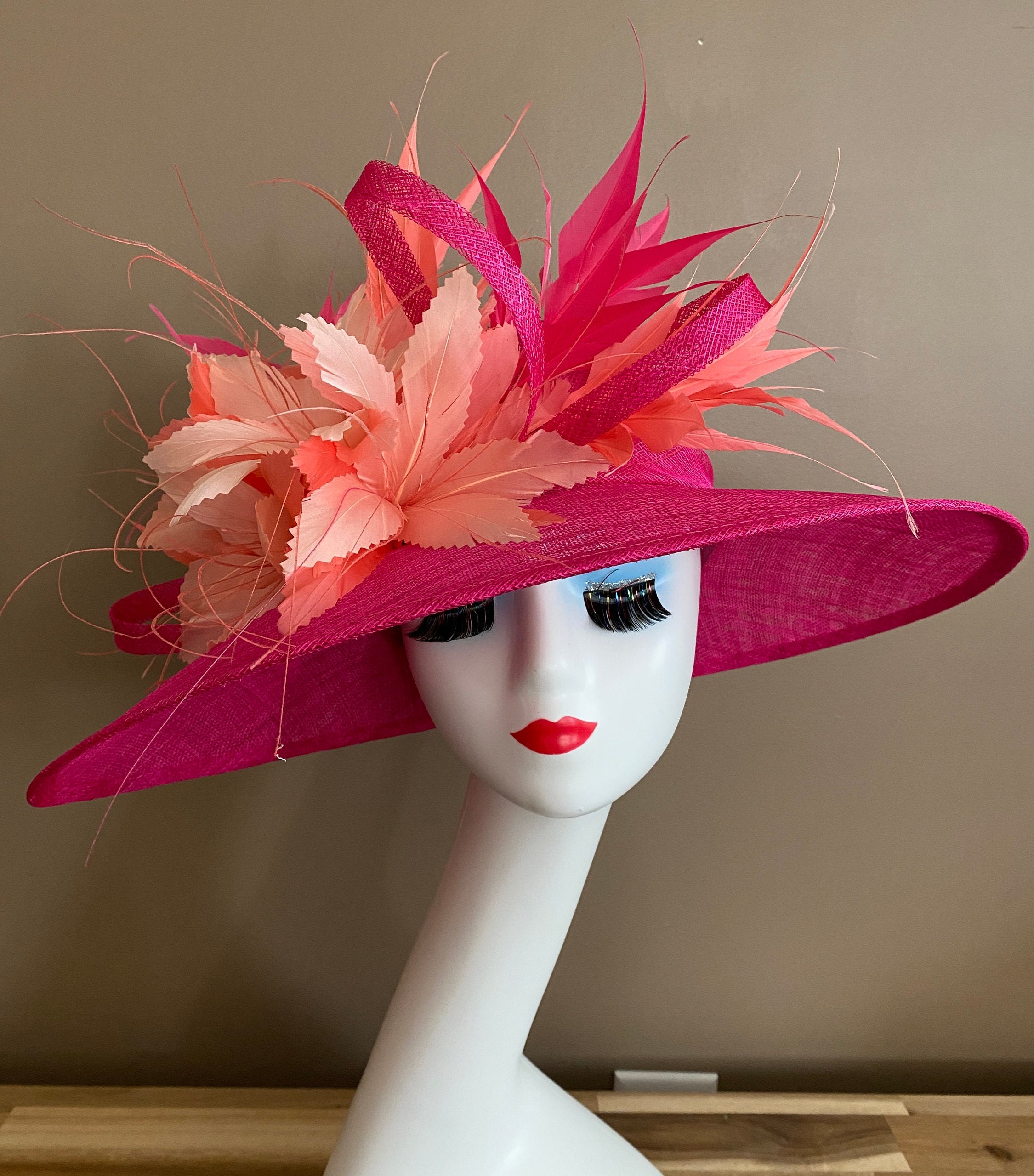 Hot Pink Sinamay Derby Hat(g6): Feather Flower Church Dress  display picture 1