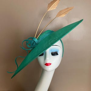 Extra Large Green Kentucky Derby Hatinator: Gold Feather Sinamay Fascinator