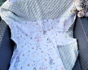 personalized baby blanket in cotton and minky