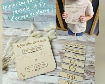 school year photo sign