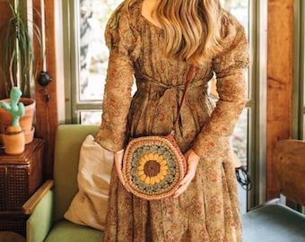 Wzór na szydełkową torbę słonecznikową, torba boho Granny Square w formacie PDF, samouczek dotyczący torby plażowej na lato, torebka crossbody z kwiatowym wzorem Cottagecore – prezent DIY