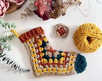 Świąteczna skarpeta Holly Jolly – idealny świąteczny projekt DIY