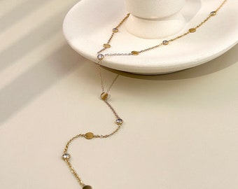 Fine stainless steel Y-shaped lasso necklace with round medallion pendants and golden silver zirconium