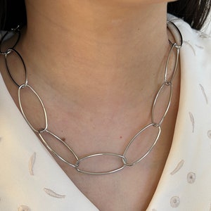 Collier en acier inoxydable en grosse maille ovale lissé argenté doré image 4