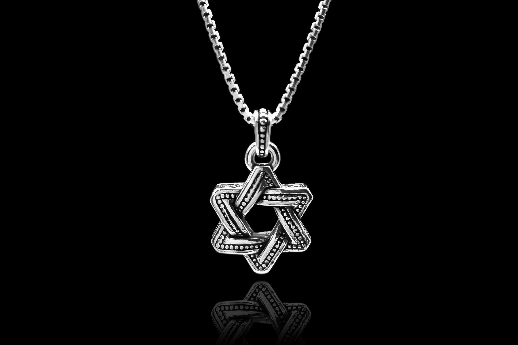David Shaped Silver Pendant Necklace 