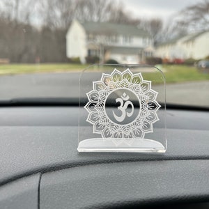 Serenity OntheGo: Om Car Stand, Mindful Dashboard Decor for Peaceful Travels, Yoga-Inspired Car Accessory, Spiritual Unique Meditation Gift