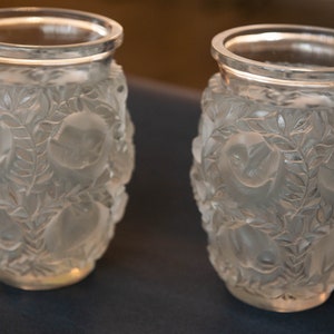 Pair of Rene LALIQUE Clear Bagatelle Vase, Frosted Sculpture Birds Vintage Vase