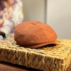 Berretto da baseball arancione in lana per uomo e donna - Cappello Peaky Blinders a 8 pannelli fatto a mano, berretto piatto vintage, regalo di moda autunnale per lui o per lei