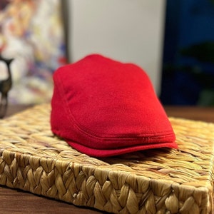 Red London Cap, Peaky Blinders Hat, Baker Boy Man Hat, Handmade Newsboy Cap, Irish Flat Cap, Wool Winter Hat, Gatsby Hat, Ivy League Hat