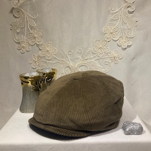 Brown Velvet 8 Panels Cap, Newsboy Hat, Peaky Blinders Cap, Bakerboy Beret, Gifts for Him, Handmade Womens Hat, Christmas gift for her