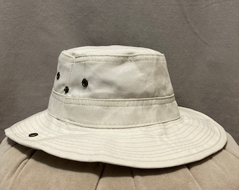 Versatile White Safari Hat, Sun Protection, Chin Strap, Fishing Hat, Camping Hat , Summer Cap, Travel Hat, Hiking Cap, Best Birthday Gift