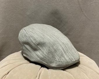 Gray Linen Summer Flat Cap for Men and Women – Handmade Lightweight Ivy Hat, Breathable Travel Brim Hat, Unisex Gift for Him or Her