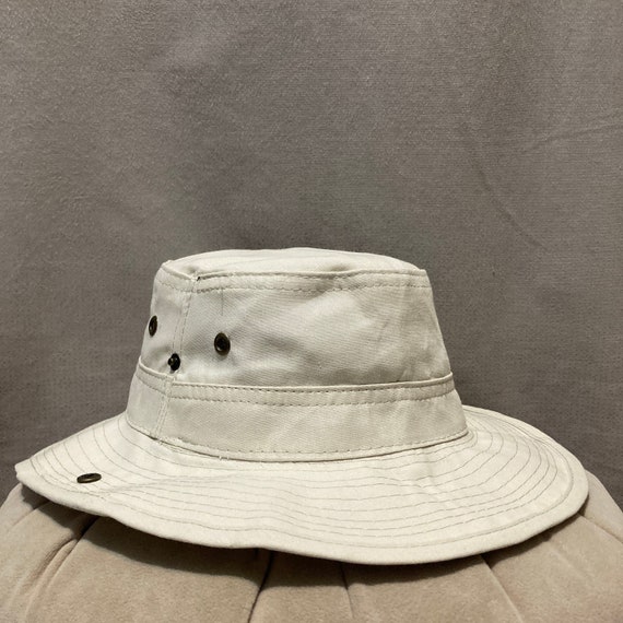 Versatile White Safari Hat, Sun Protection, Chin Strap, Fishing Hat,  Camping Hat , Summer Cap, Travel Hat, Hiking Cap, Best Birthday Gift 