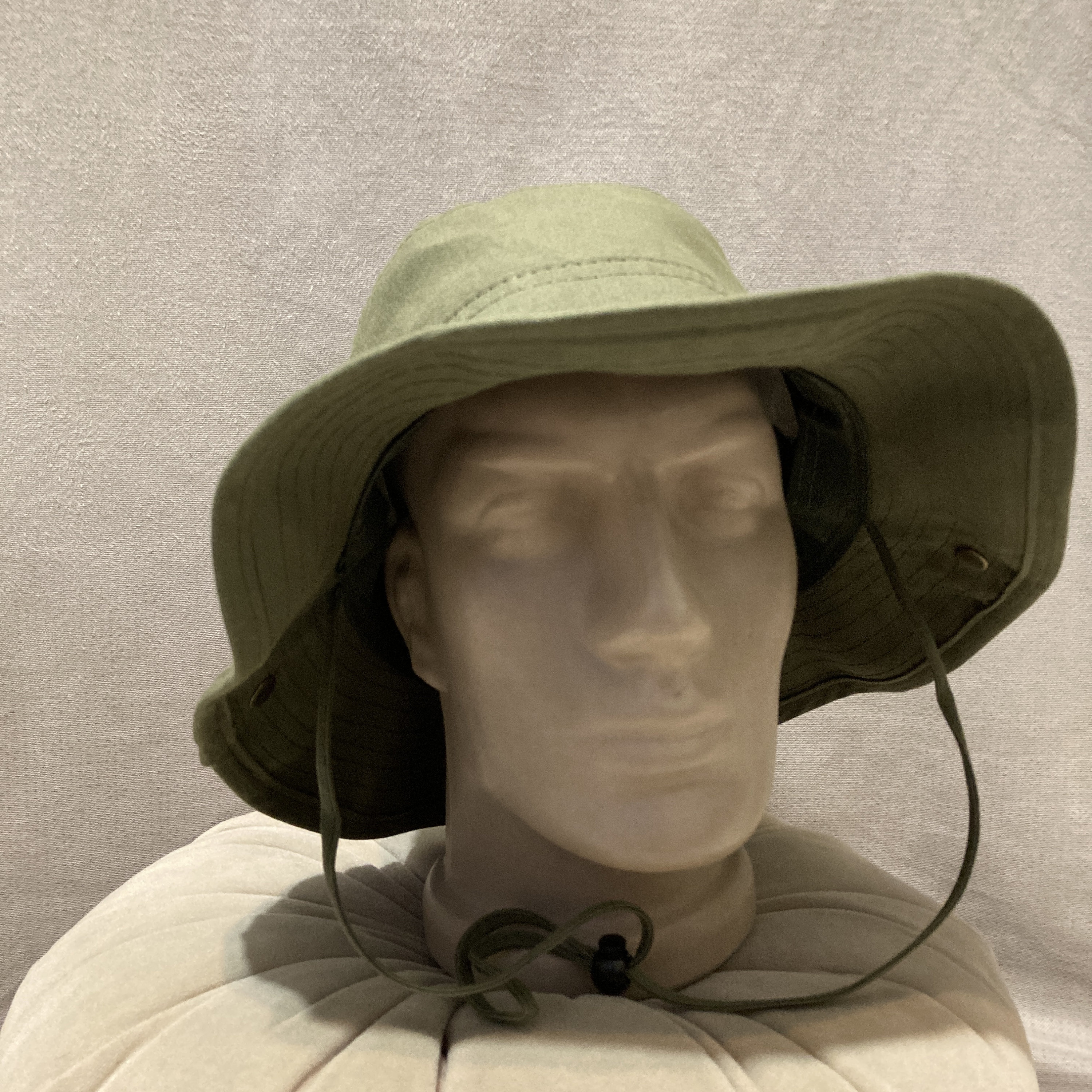 Versatile Green Safari Hat, Sun Protection, Chin Strap