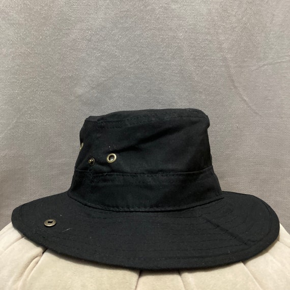 Versatile Black Safari Hat, Sun Protection, Chin Strap, Fishing