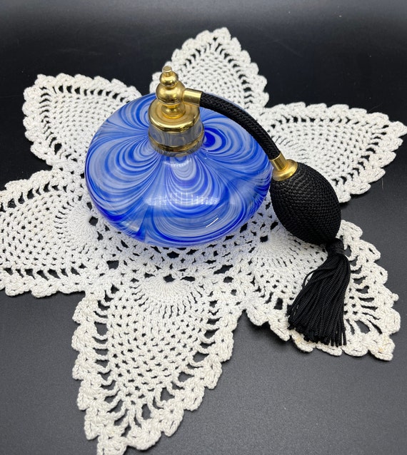 Vintage Royal Limited Crystal Perfume Bottle, Blu… - image 4