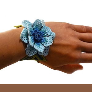Beaded Flower Bracelet- Huichol Handmade Jewelry - Daisy Floral - Mexican Native - Boho