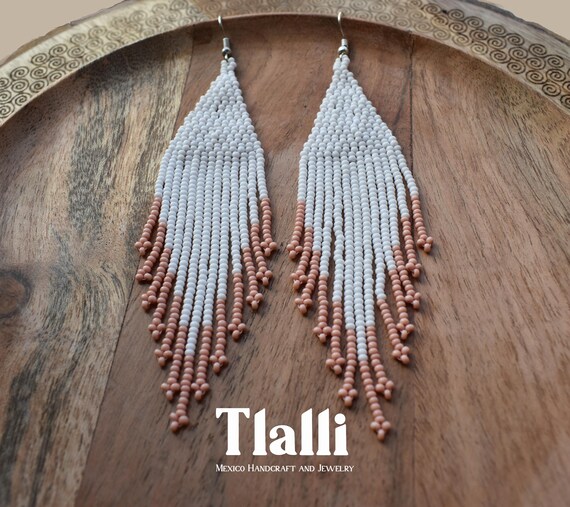 Orecchini Lunghi Boho Fatti A Mano – Perline Di Vetro E Nappa – Etnico Frange