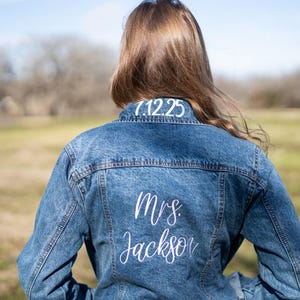 Embroidered Bride Denim Jacket, Bride Jean Jacket, Future Mrs Jacket, Custom Personalized Jacket, Wedding Jean Jacket, Wedding Gift, Bride