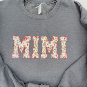 Sudadera personalizada para abuela: Regalo para el Día de la Madre / Regalo personalizado con aplique floral bordado para abuela / Sudadera con palabra personalizada / ¡Cualquier palabra! imagen 3