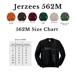 K&ouml;nnte beinhalten: Gr&ouml;&szlig;entabelle f&uuml;r Jerzees 562M Sweatshirts. Die Tabelle zeigt die Breite und L&auml;nge in Zoll f&uuml;r die Gr&ouml;&szlig;en S bis 4XL. Die Sweatshirt-Farben sind Texas Orange, Schokolade, Rotbraun, Waldgr&uuml;n, Sandstein und Milit&auml;rgr&uuml;n meliert.