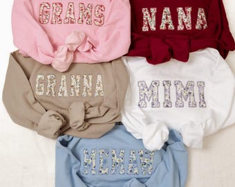 Sudadera personalizada para abuela • Nombres personalizados de los nietos, año de fundación, cuello redondo / Regalo para el Día de la Madre / Paquete / Cesta personalizada / Nuevos colores
