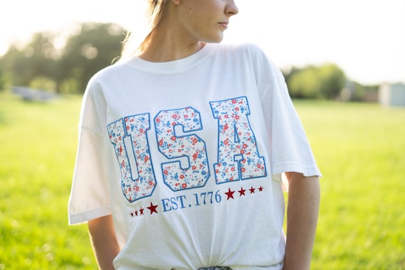 Patriotic Embroidered T-Shirt, USA Flag, Vintage Style (Women's S-XL)