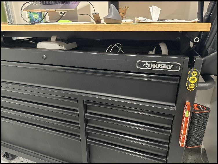 Husky tool table discount