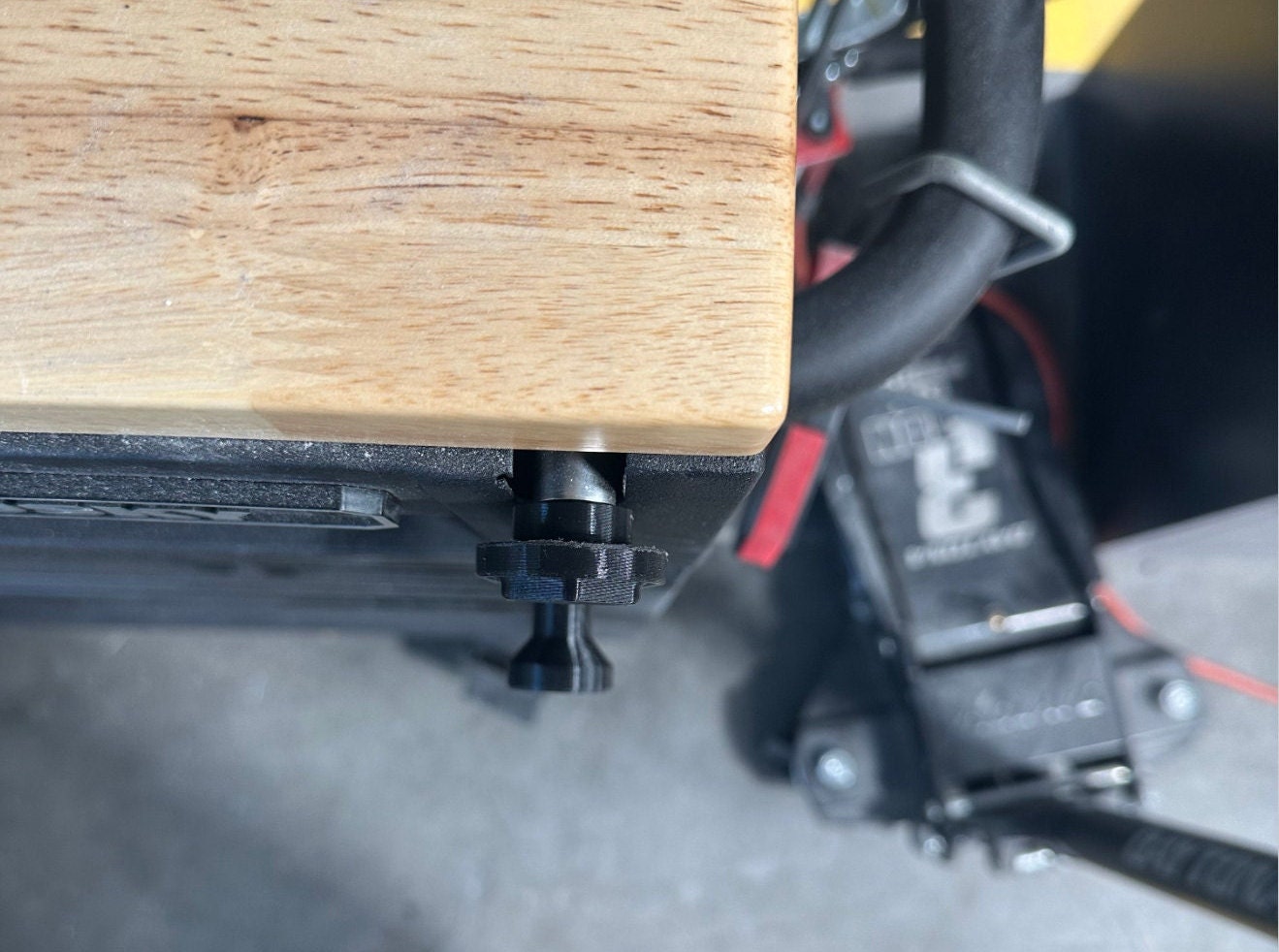 Table Crank for Husky Mobile Workbench With Adjustableheight