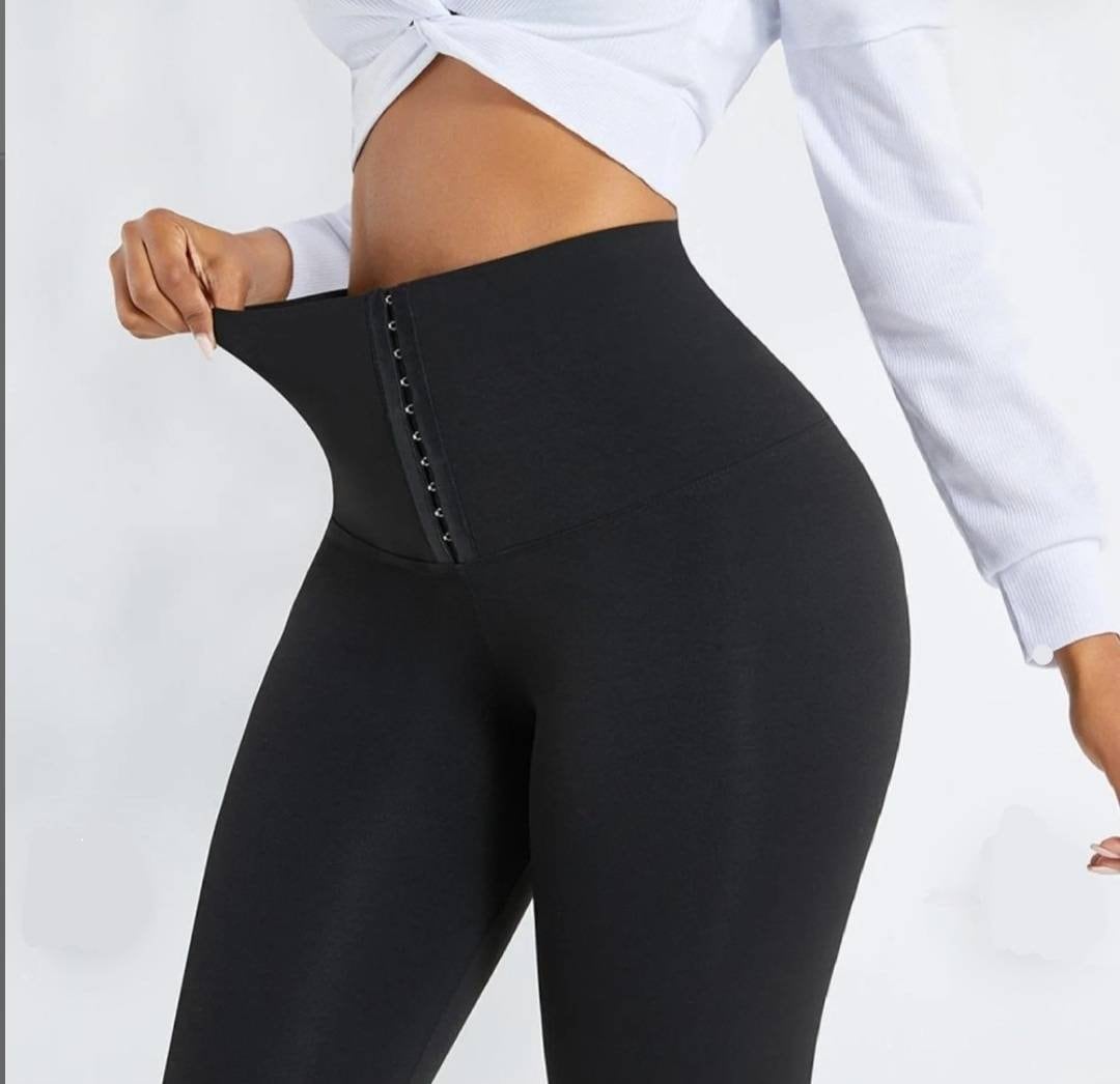 NWT Bobbie Brooks Super Soft Yoga Pants Leggings Camoflauge Size Large
