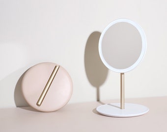 Miroir de maquillage de voyage illuminé par LED de conception originale