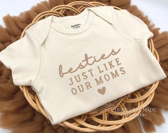 Embroidered Besties Just Like Our Moms Bodysuit, Friend Pregnancy Announcement, Bestie Baby Announcement, Best Friend Moms, Baby Shower Gift