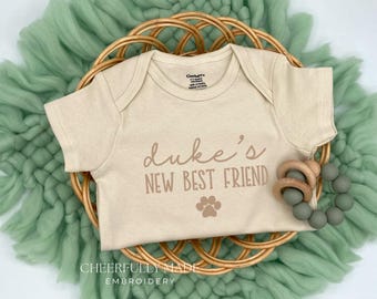 Embroidered Pet Name Best Friend Bodysuit, Custom Bodysuit, Pet Baby Announcement, Personalized Dog Cat Bodysuit, My Siblings have Paws
